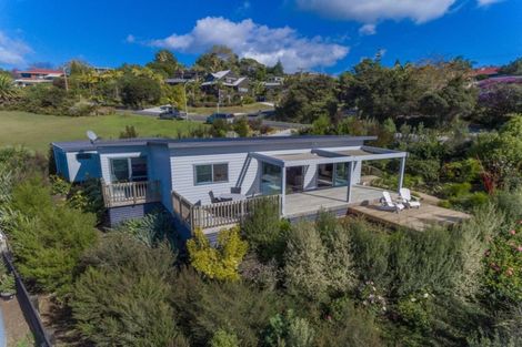 Photo of property in 32 Cable Bay Block Road, Cable Bay, 0420