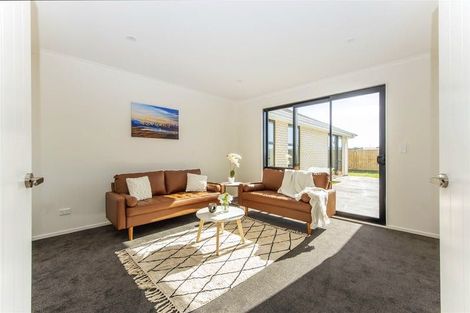 Photo of property in 29 Ruru Street, Cambridge, 3434