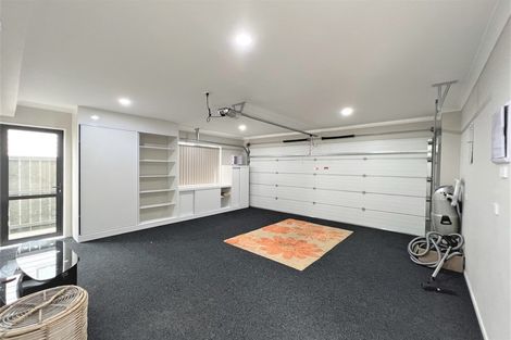 Photo of property in 17 Golden Avenue, Flat Bush, Auckland, 2019