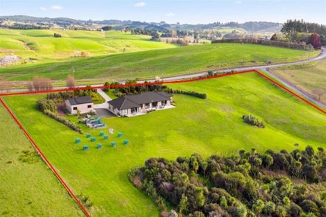 Photo of property in 772 Horseshoe Bush Road, Waitoki, Kaukapakapa, 0871