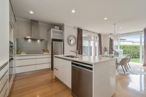 Photo of property in 5 Baber Drive, Stonefields, Auckland, 1072