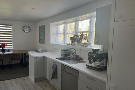 Photo of property in 2 Grosvenor Street, Redwood, Christchurch, 8051