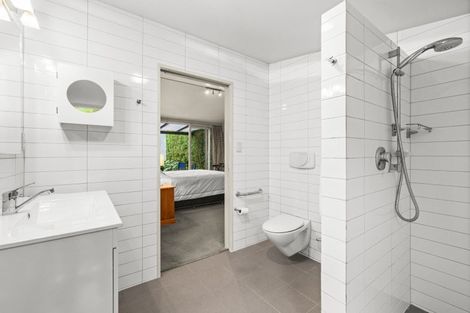 Photo of property in 29 Mill Road, Clive, 4102