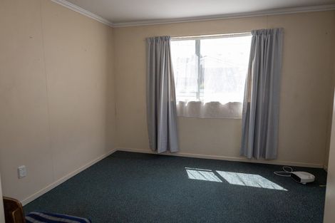 Photo of property in 53 Howe Street, North Dunedin, Dunedin, 9016