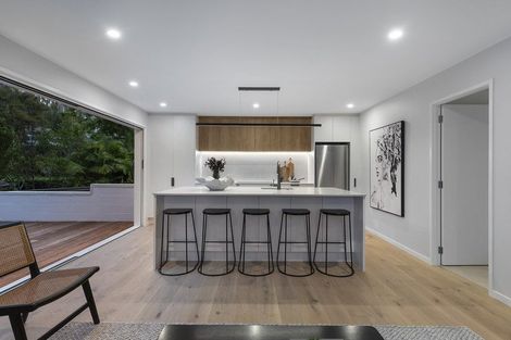 Photo of property in 1/14 Surville Place, Mairangi Bay, Auckland, 0630