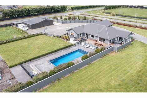 Photo of property in 32 Cullen Avenue, Swannanoa, Rangiora, 7475