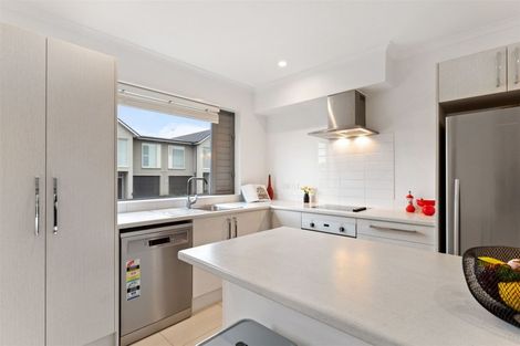 Photo of property in 14 Shelduck Way, Hobsonville, Auckland, 0616