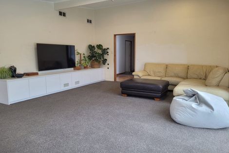 Photo of property in 4 Chorley Grove, Churton Park, Wellington, 6037