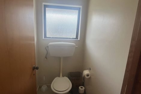Photo of property in 2/494 Ferguson Street, Palmerston North, 4410