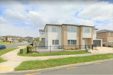 Photo of property in 75 Rosewell Crescent, Flat Bush, Auckland, 2019