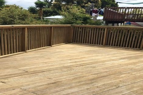 Photo of property in 26 Miltonia Avenue, Te Atatu South, Auckland, 0610