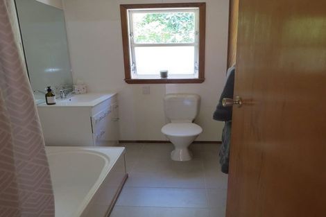 Photo of property in 2/5 Wilmshurst Place, Tawa, Wellington, 5028