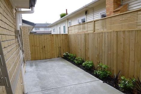 Photo of property in 2/25 Albert Street, Hamilton East, Hamilton, 3216