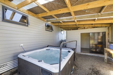 Photo of property in 728 Oroua Valley Road, Apiti, Feilding, 4777