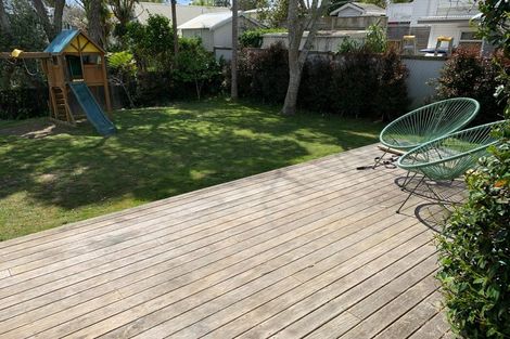 Photo of property in 24 Saint Leonards Road, Devonport, Auckland, 0624