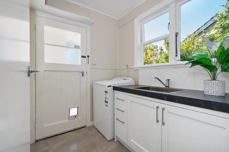 Photo of property in 239 Knowles Street, Mairehau, Christchurch, 8052