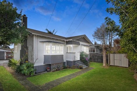 Photo of property in 41 Wairau Avenue, Avondale, Auckland, 1026