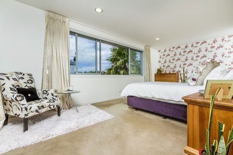 Photo of property in 8 Sylvan Park Avenue, Milford, Auckland, 0620