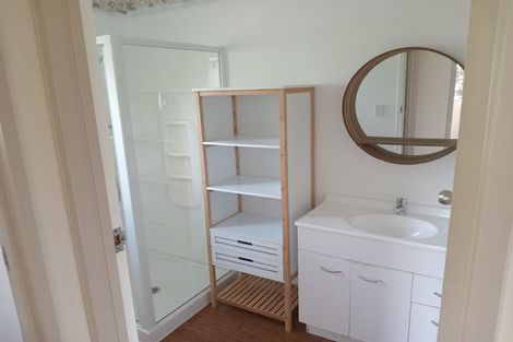 Photo of property in 112 Arrowsmith Road, Waitakere, Henderson, 0782