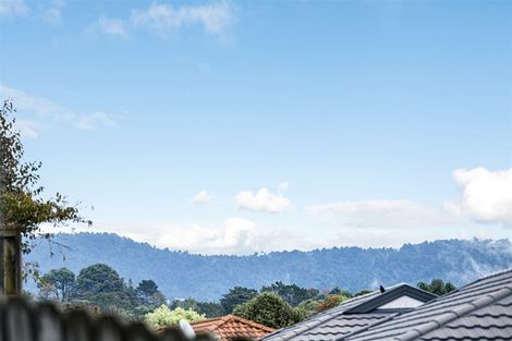 Photo of property in 4 Chelmsley Avenue, Henderson, Auckland, 0612