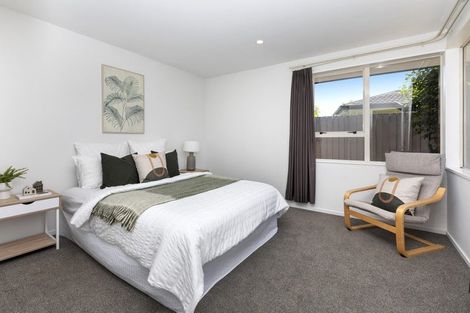 Photo of property in 2/111 Paparoa Street, Papanui, Christchurch, 8053