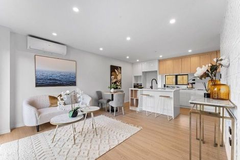 Photo of property in 6/12 Hamlin Road, Mount Wellington, Auckland, 1060