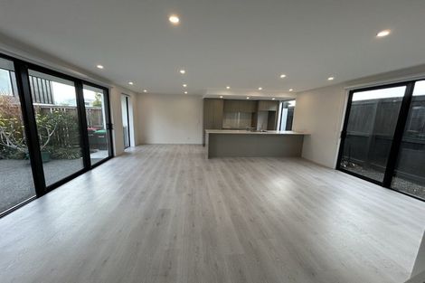 Photo of property in 2/143 Cranford Street, St Albans, Christchurch, 8014
