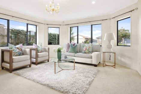 Photo of property in 24 Donegal Park Drive, Flat Bush, Auckland, 2019