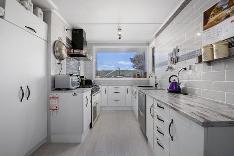 Photo of property in 18 Edward Street, Tokoroa, 3420