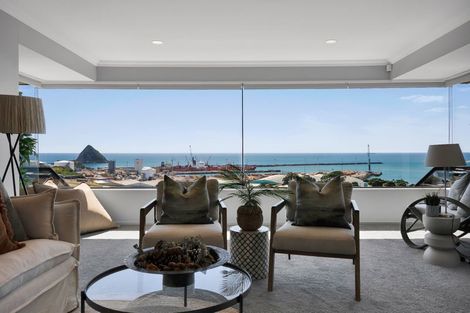 Photo of property in 12d Parris Street, Moturoa, New Plymouth, 4310