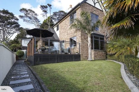 Photo of property in 30 Chamari Close, Titirangi, Auckland, 0604