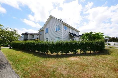 Photo of property in 3 Cornwall Place, Karaka, Papakura, 2113