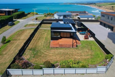 Photo of property in 26 Anderson Street, Kakanui, Oamaru, 9495