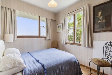 Photo of property in 4 Alton Avenue, Hillcrest, Auckland, 0627