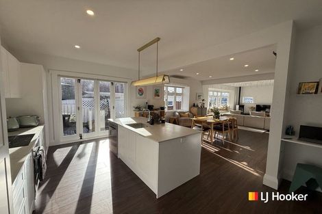 Photo of property in 104 Forbury Road, Saint Clair, Dunedin, 9012