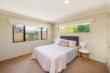 Photo of property in 14 Masefield Terrace, Kelvin Grove, Palmerston North, 4414