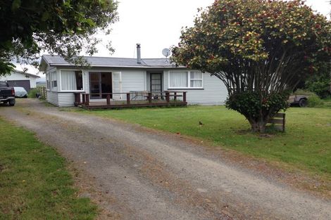 Photo of property in 395 Oroua Road, Kairanga, Palmerston North, 4475