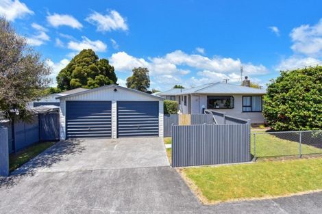 Photo of property in 1/42 Sutton Crescent, Papakura, 2110