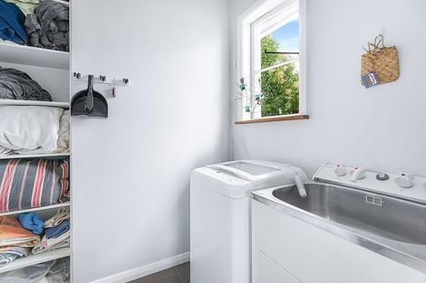 Photo of property in 116 Forest Lake Road, Forest Lake, Hamilton, 3200