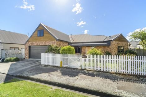 Photo of property in 45 Fitchett Street, Palmerston North, 4410