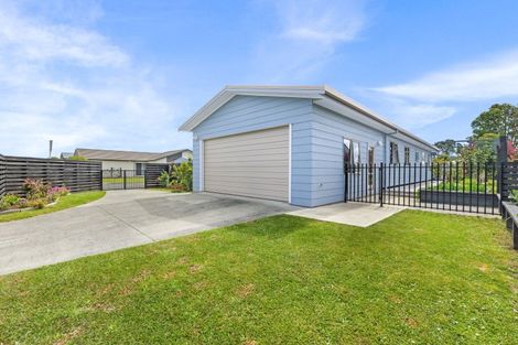 Photo of property in 16 Kedge Drive, Mangawhai, 0505