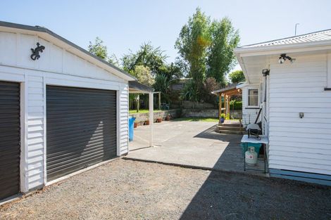 Photo of property in 36 Waverley Street, Waipawa, 4210