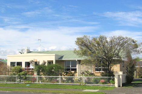 Photo of property in 160b Ngatai Road, Otumoetai, Tauranga, 3110