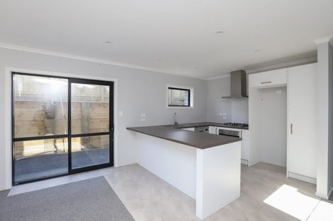 Photo of property in 2/19 Onukutara Place, Huntington, Hamilton, 3281