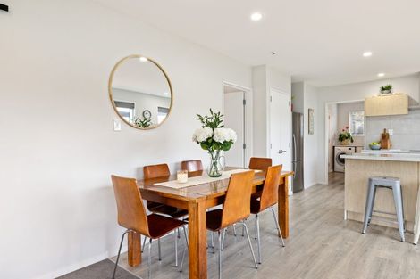 Photo of property in 2 Haywards Lane, Duvauchelle, 7581