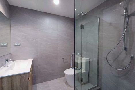 Photo of property in 1/2 Maxwelton Drive, Mairangi Bay, Auckland, 0630