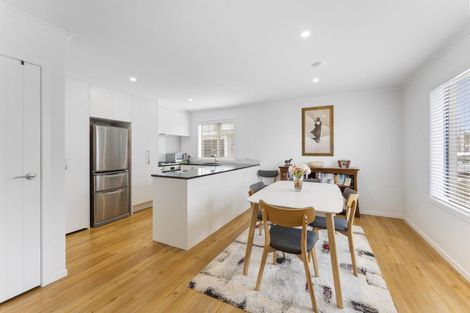 Photo of property in 1/87 Victoria Street, Alicetown, Lower Hutt, 5010