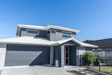 Photo of property in 34 Glaisdale Crescent, Flagstaff, Hamilton, 3210