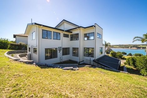 Photo of property in 11 Pacific Cliffs Drive, Gulf Harbour, Whangaparaoa, 0930