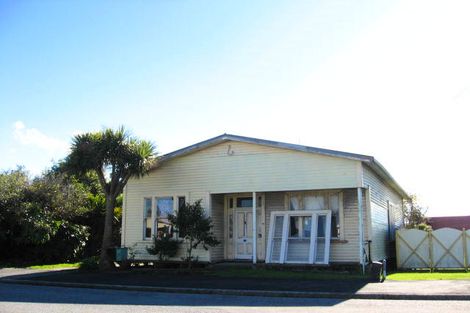 Photo of property in 13 Nelson Street, Greymouth, 7805